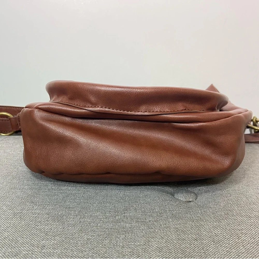 FRYE AND CO. Faux Leather Crossbody Shoulder Bag - Picture 8 of 16